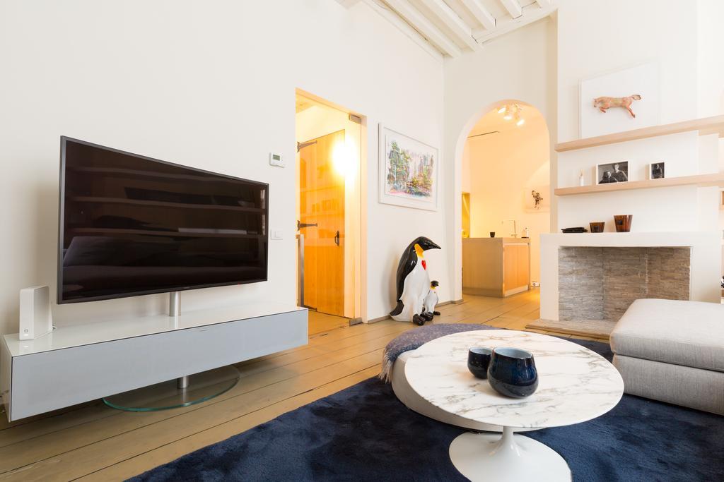 Y & L Villa アントウェルペン エクステリア 写真